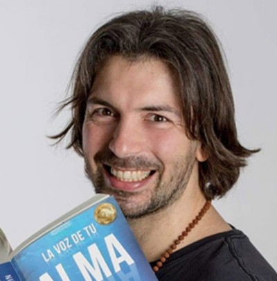 LAIN GARCIA CALVO. AUTOR DEL BESTSELLER LA VOZ DE TU ALMA.